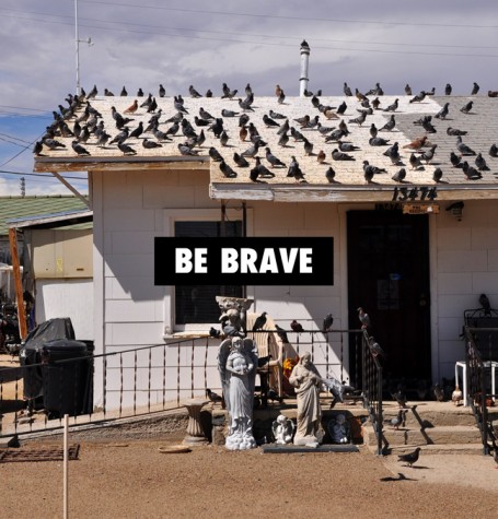 TSHIRT - BE BRAVE