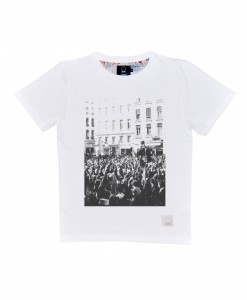 shutter-clothing-hysterie