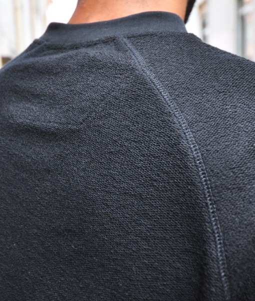 crewneck-black-1