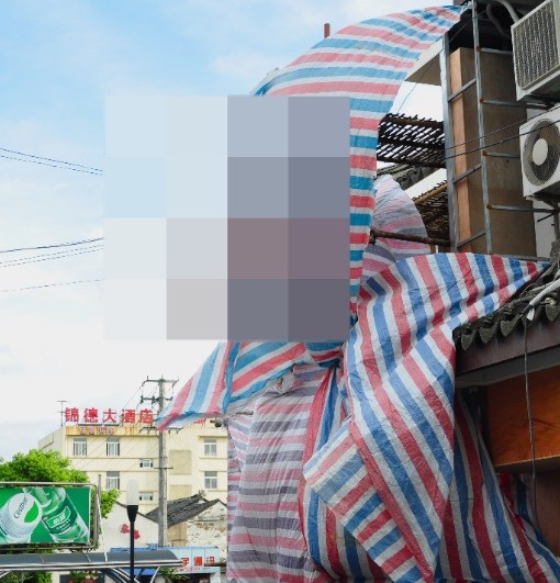 SHANGHAI-PIXEL-SHUTTER-CLOTHING