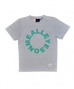 shutter-clothing-grey-AEOM-vert